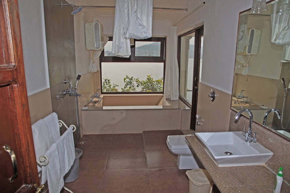 The Jhadol Safari Resort 31/32
