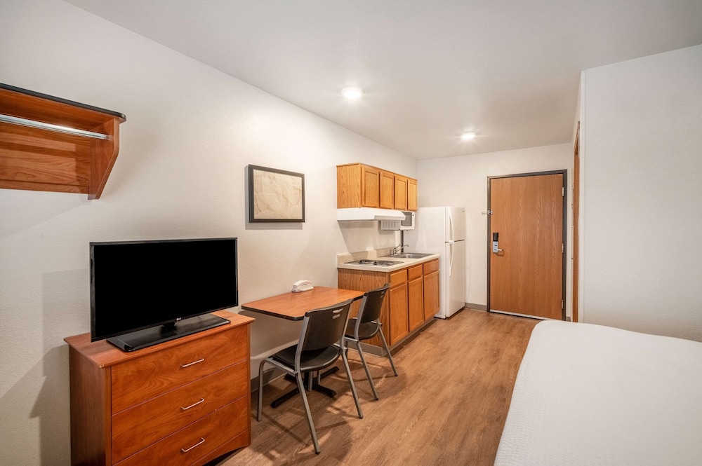 WoodSpring Suites Corpus Christi 18/26