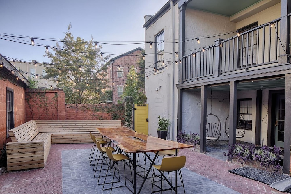 The Present Hotel image