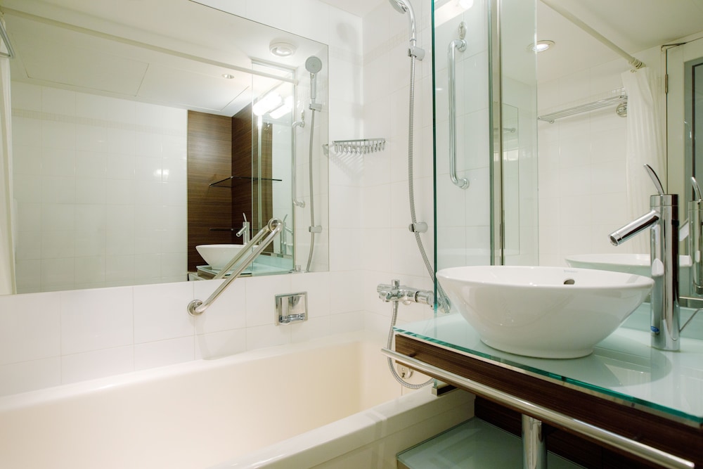 Hotel New Otani Hakata 57/60
