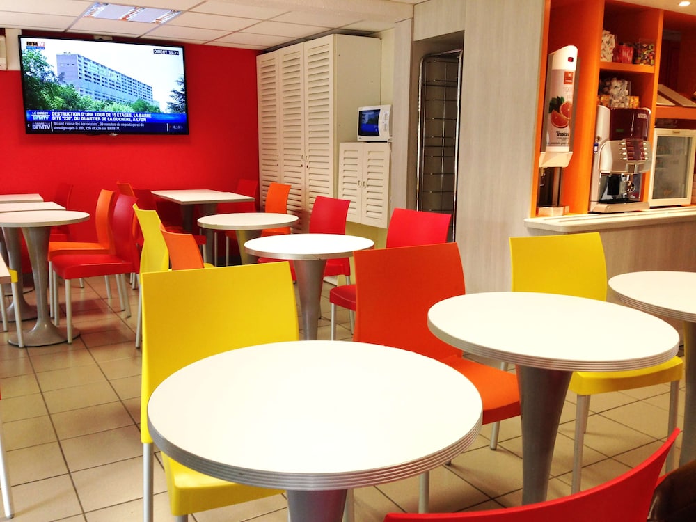 Premiere Classe Epinay Sur Orge 33/40