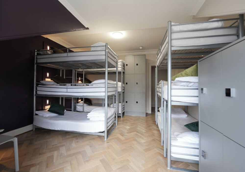Private, Mixed Dorm, Standard, 8 Bunk Beds