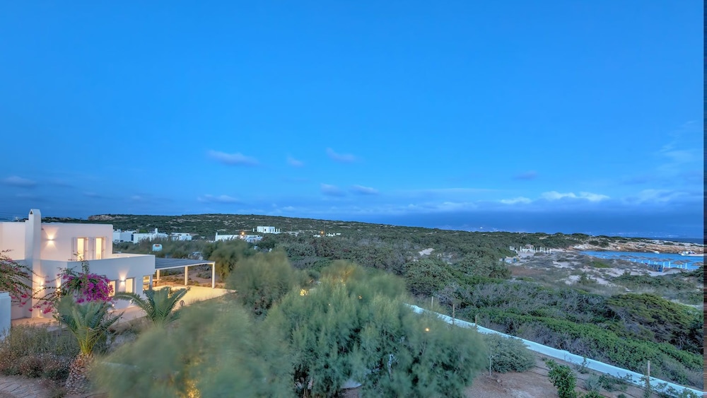 Seven Santa Maria Paros Boutique Hotel 32/36