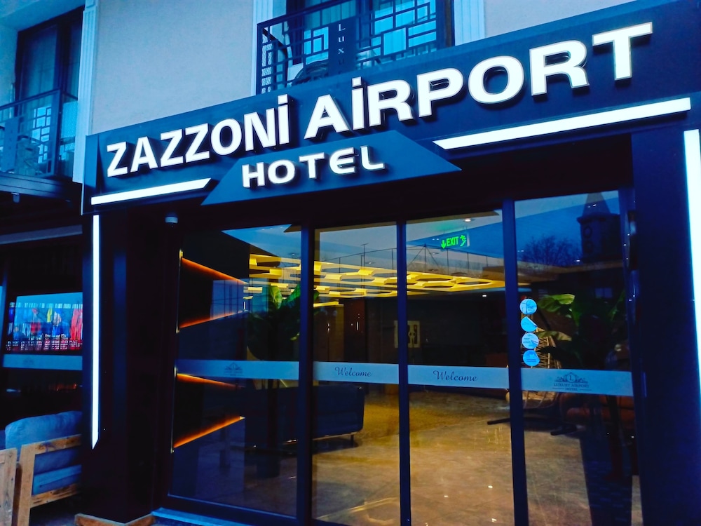 Luxury Airport Hotel photo1