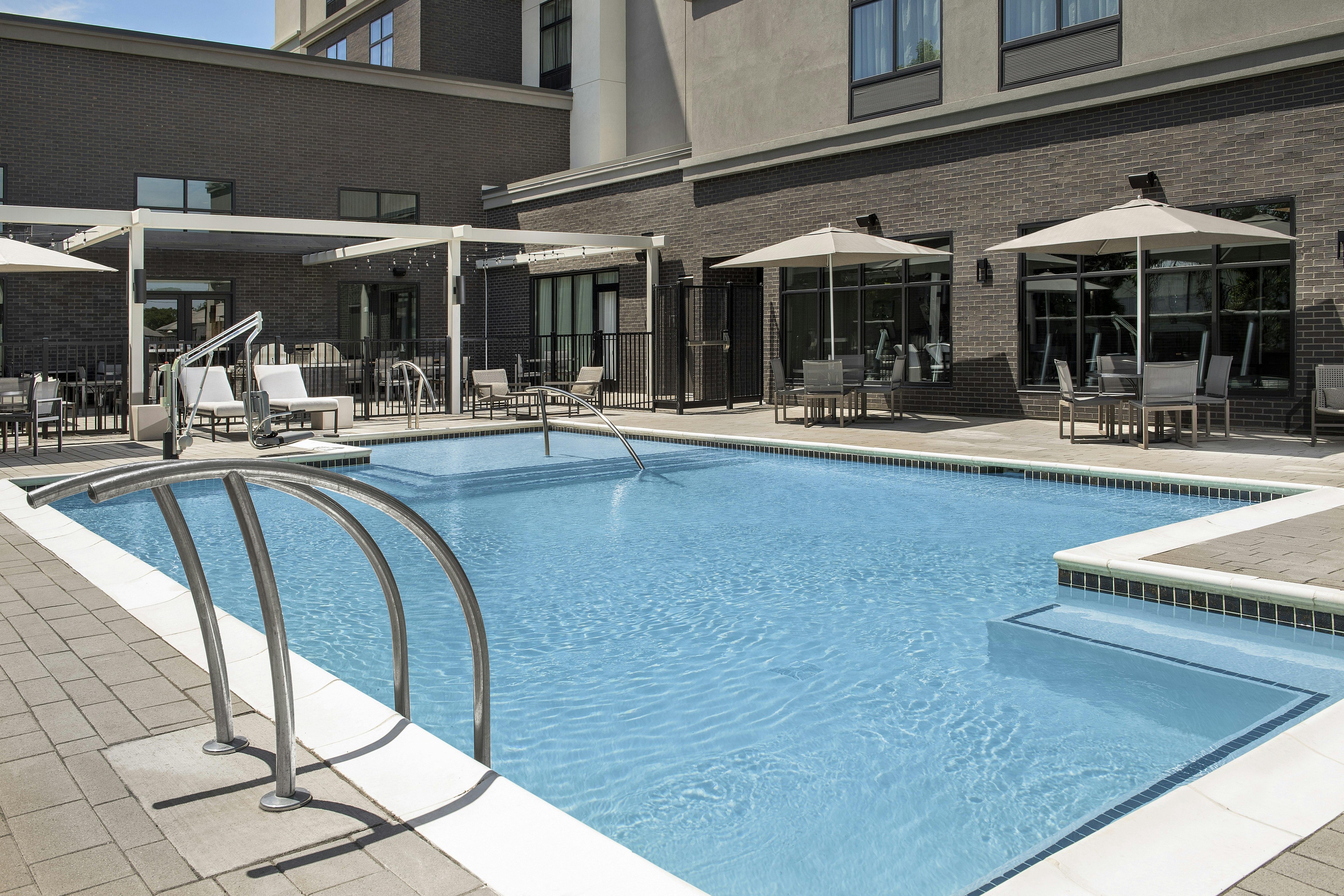 Homewood Suites by Hilton Louisville Airport 22/38