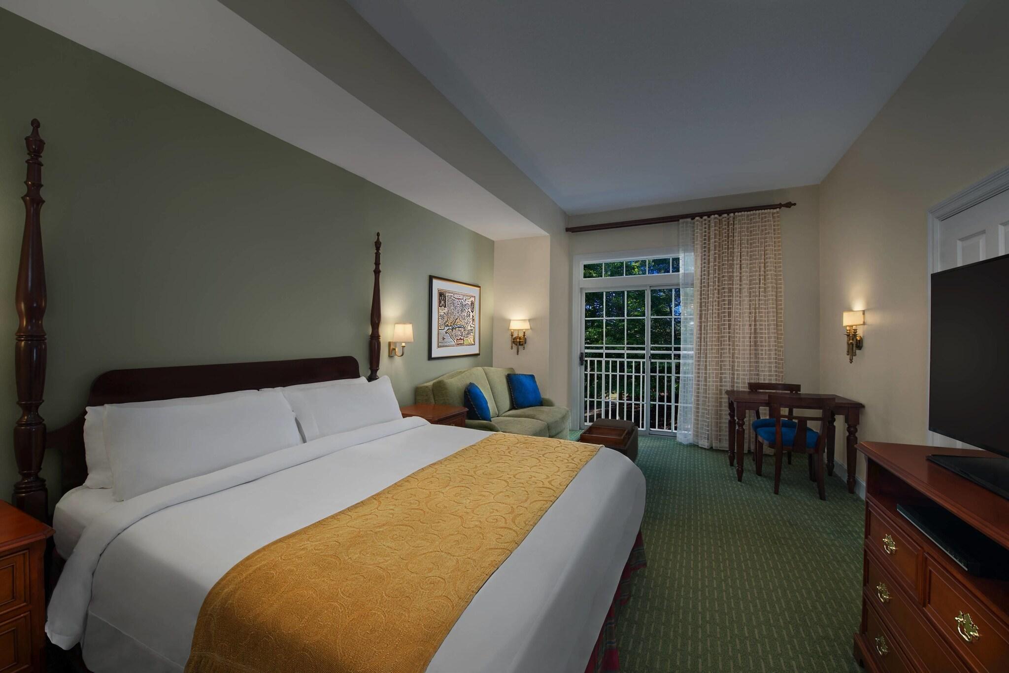 Room, King Bed