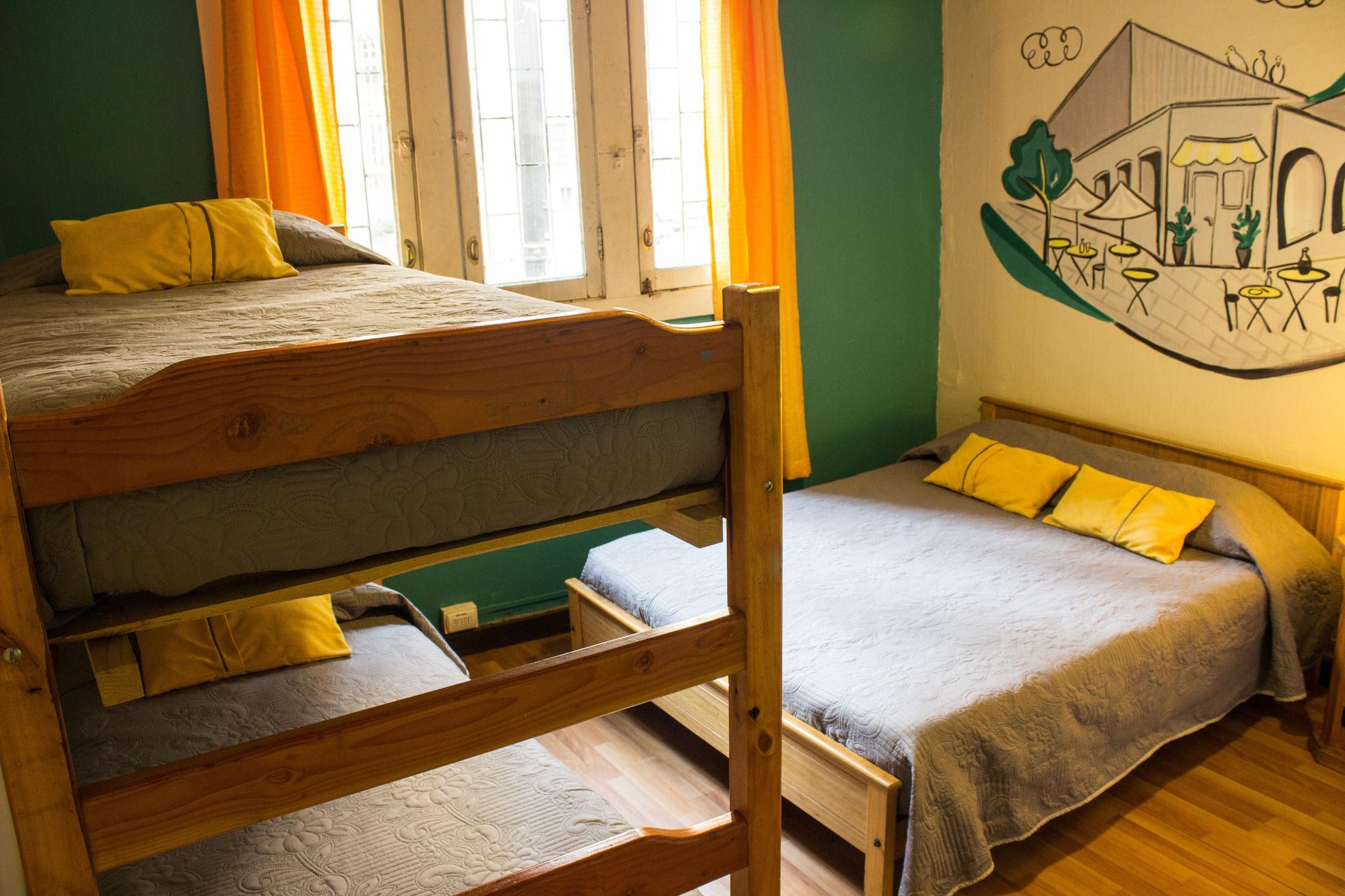 غرفة ثلاثية بحمام خاص، Forestal Hostal 2/10