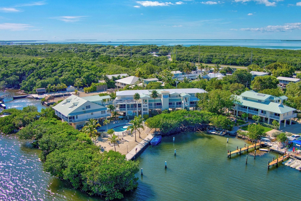 Dove Creek Resort & Marina, Trademark Collection by Wyndham 62/68