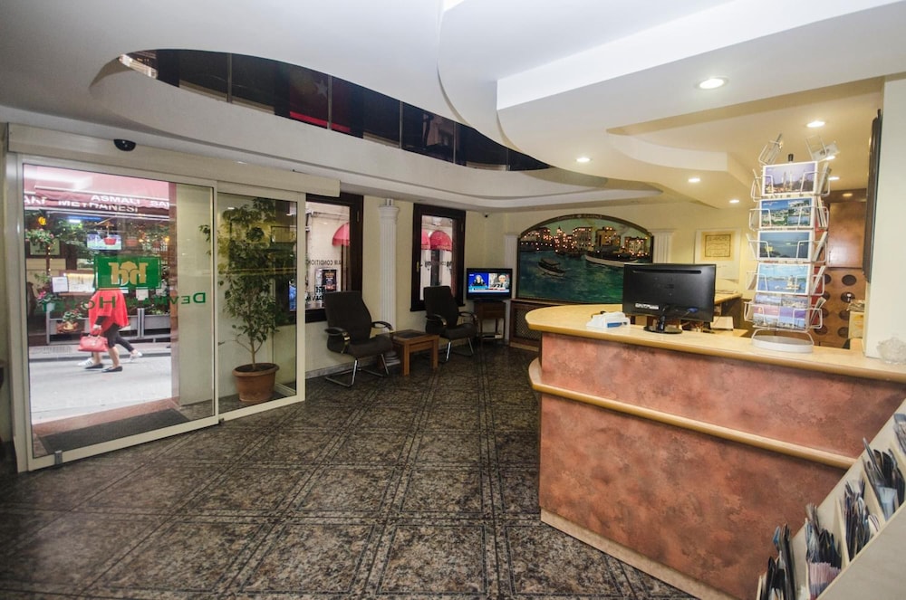 Devman Hotel 9/39