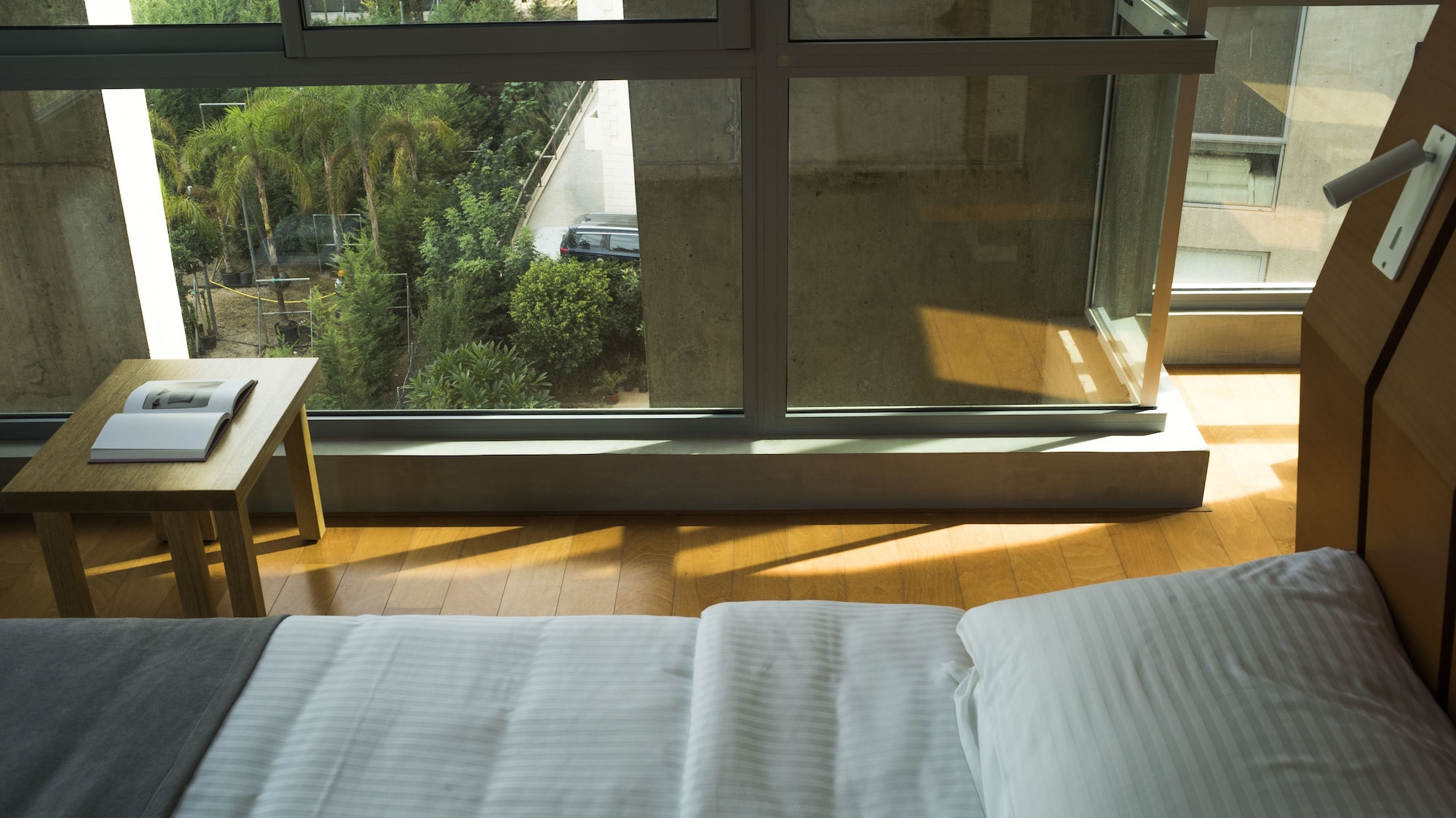 جناح بانورامي بسرير كينج بشرفة، Bossa Nova Beirut Hotel 2/6