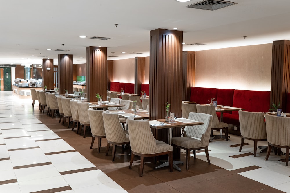 Aston Tanjung Pinang Hotel and Conference Center 49/56