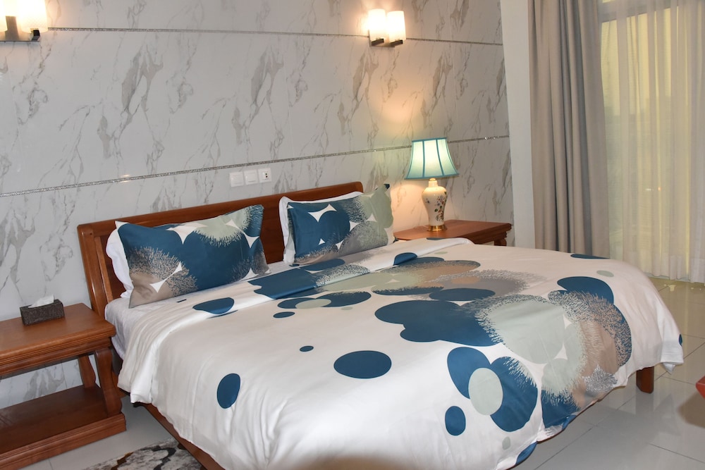 Adamaoua Grand Hotel 17/81