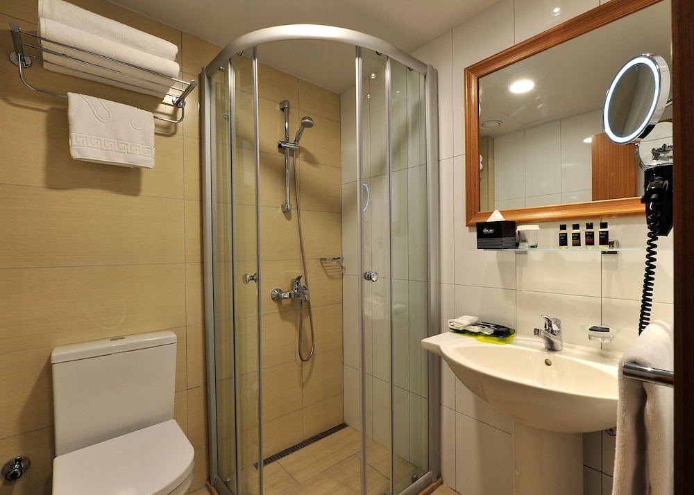 Divan Istanbul City 52/54
