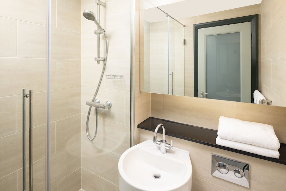 Four Points by Sheraton Edinburgh 56/56