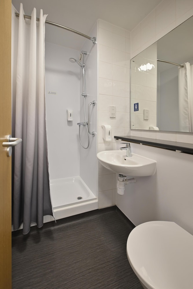 Travelodge London Kings Cross Royal Scott 39/40