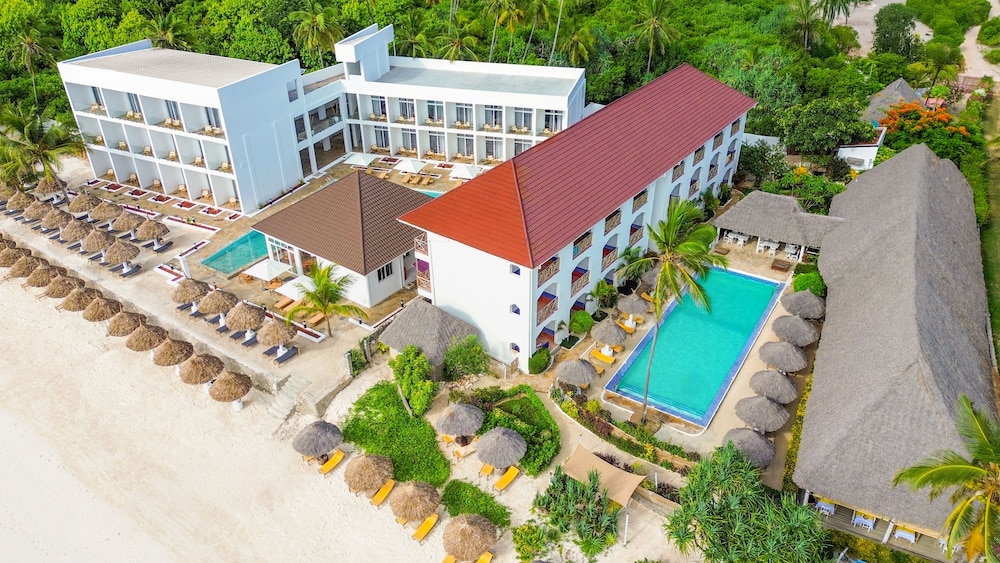AHG Sun Bay Mlilile Beach Hotel 7/75