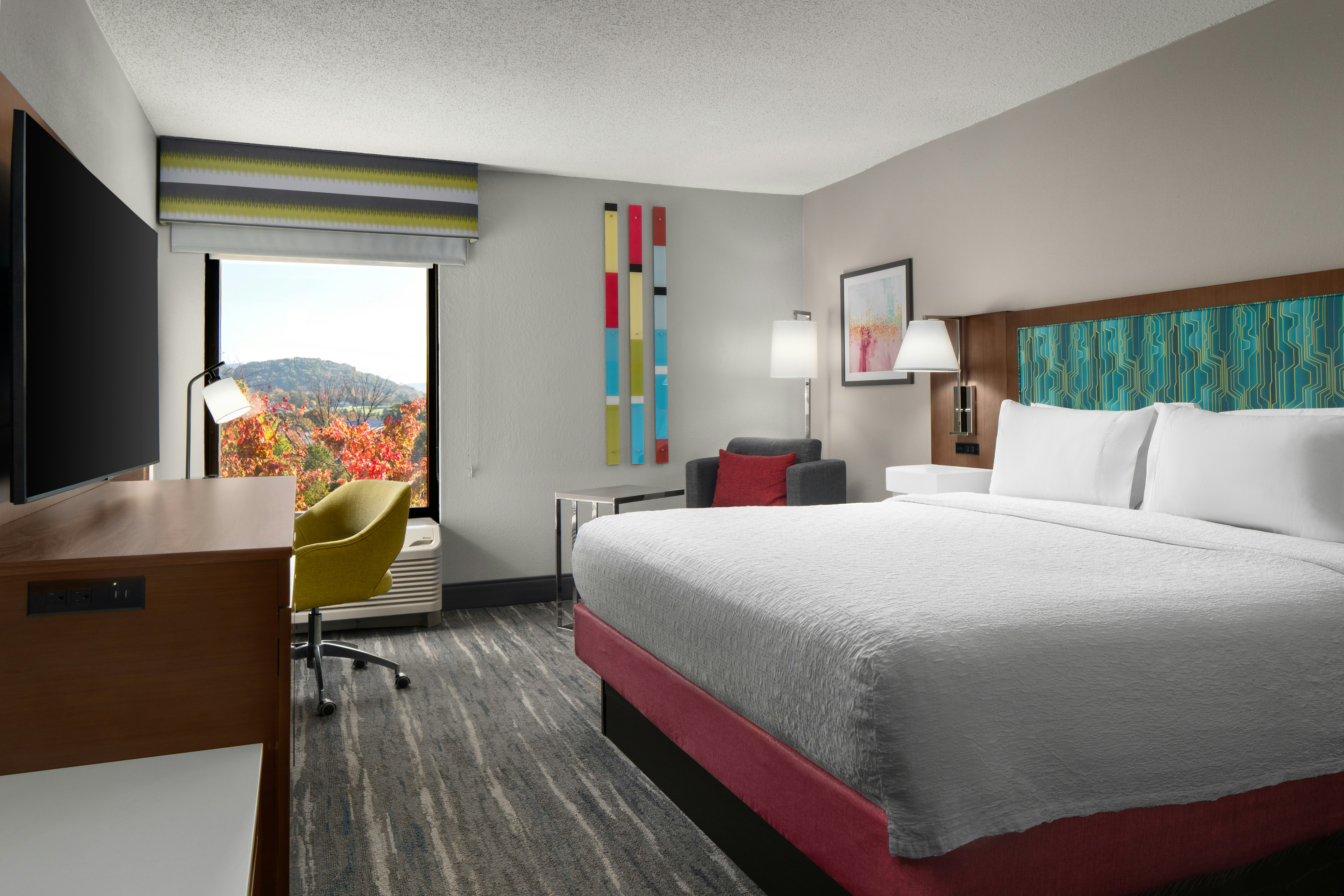 ROOM, KING BED