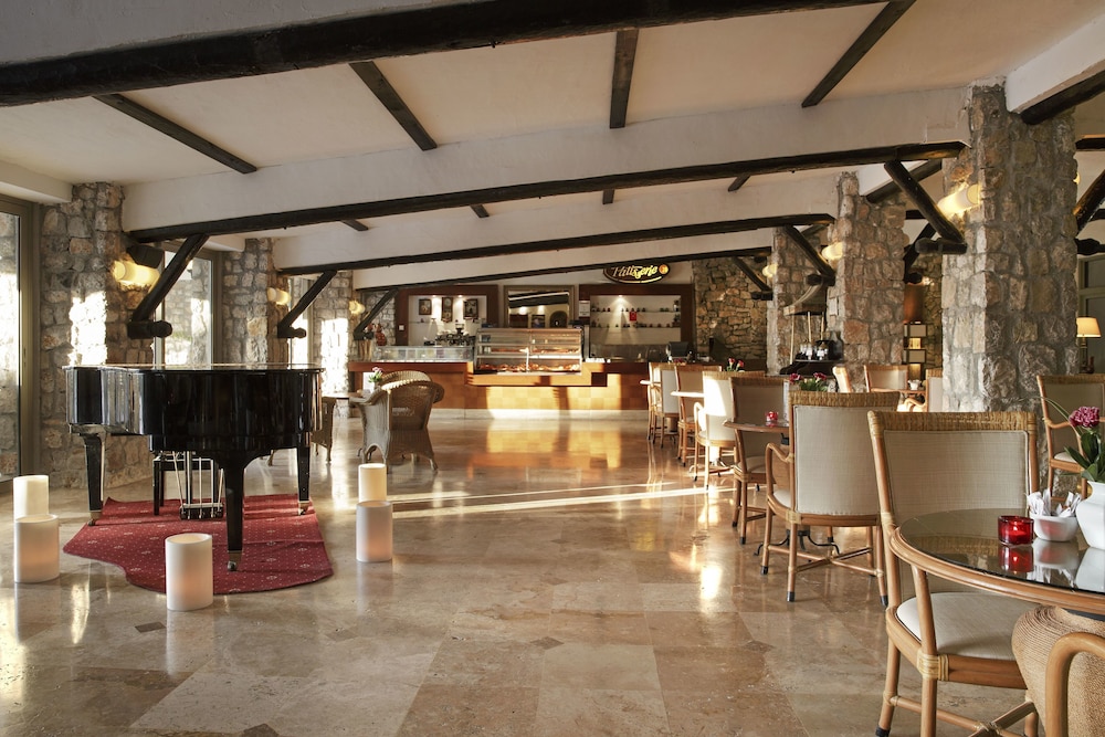 Marti Resort Hotel 59/72