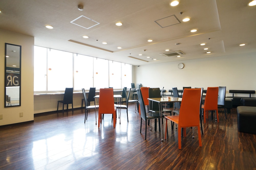 restaurant-cafeteria