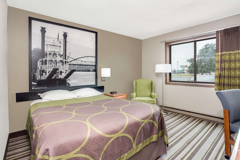 Super 8 By Wyndham Green Bay Near Stadium 15/28