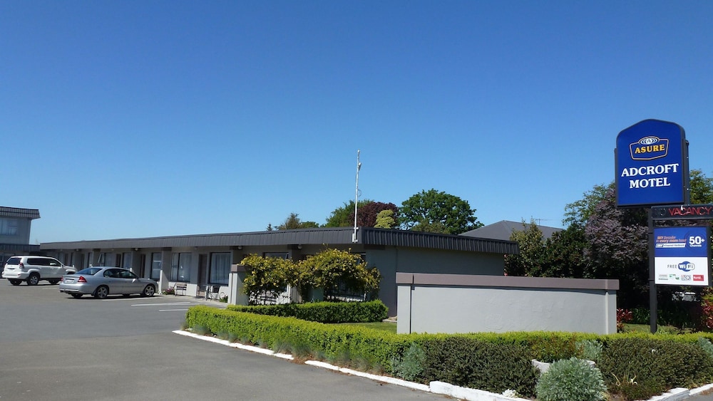 Asure Adcroft Motel 1/61
