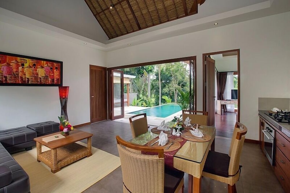 Anusara Luxury Villas - Adults Only 45/65