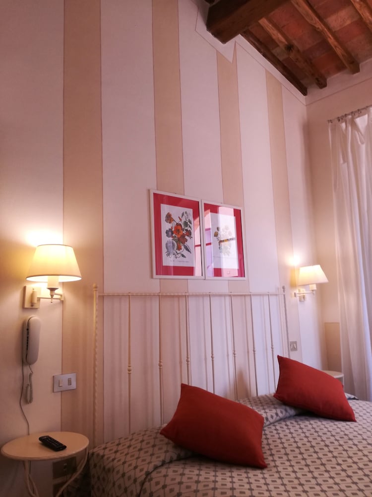 Villa Ducci 32/50