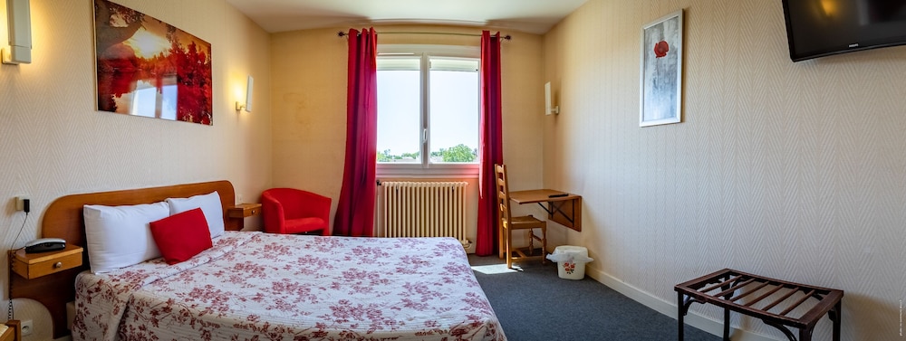 HOTEL CHRISTINA 25/57