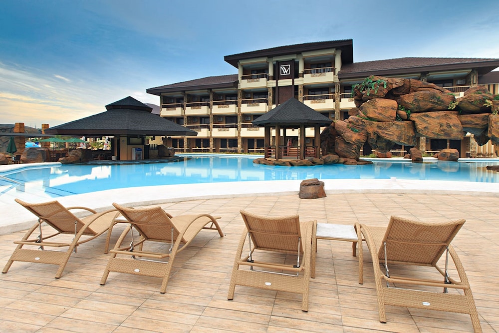 Cebu Westown Lagoon - South Wing 11/57