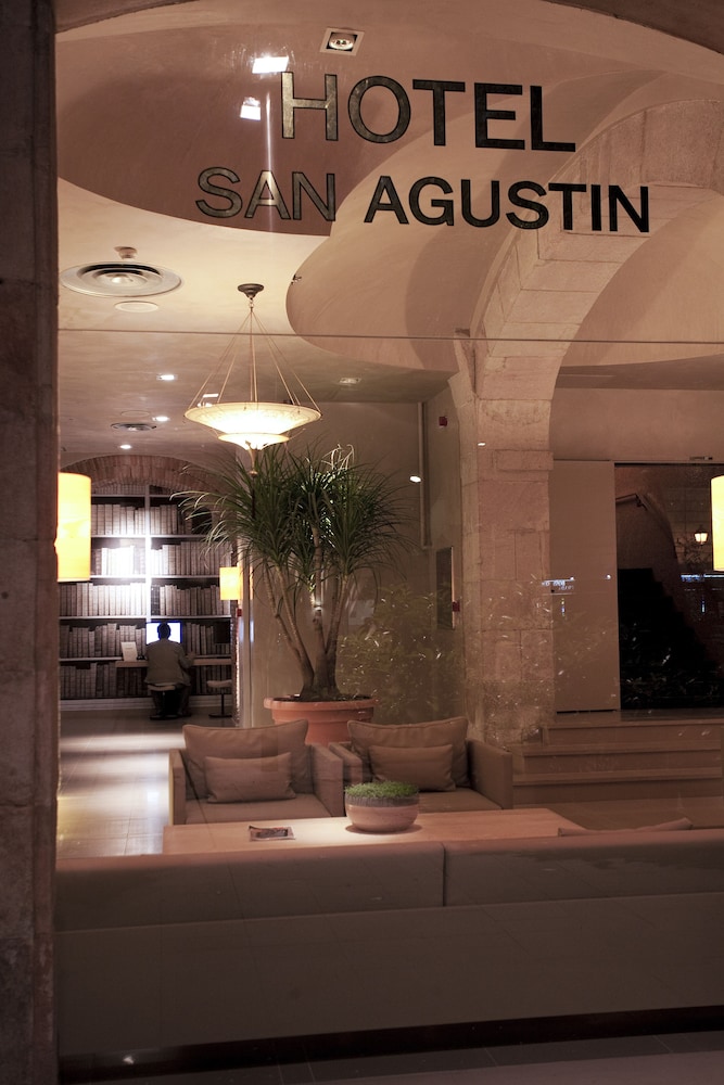 Sant Agusti Hotel 3/50