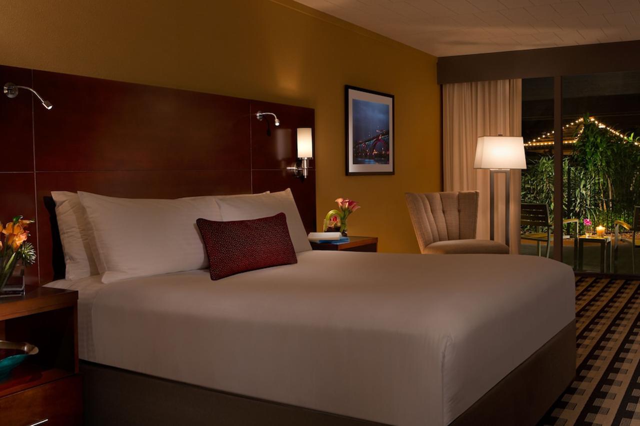 M Hotel Buffalo 13/48