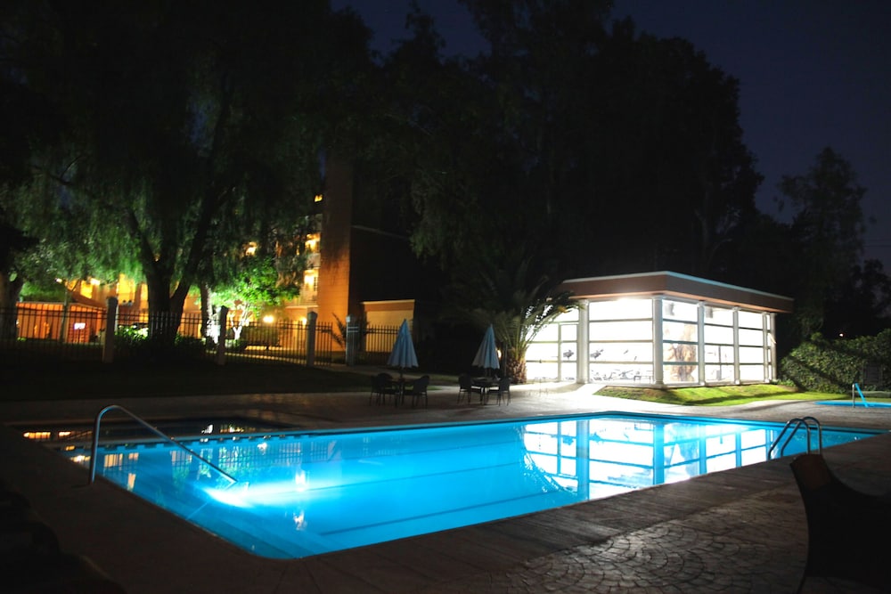 Hotel Real del Bosque 1/36