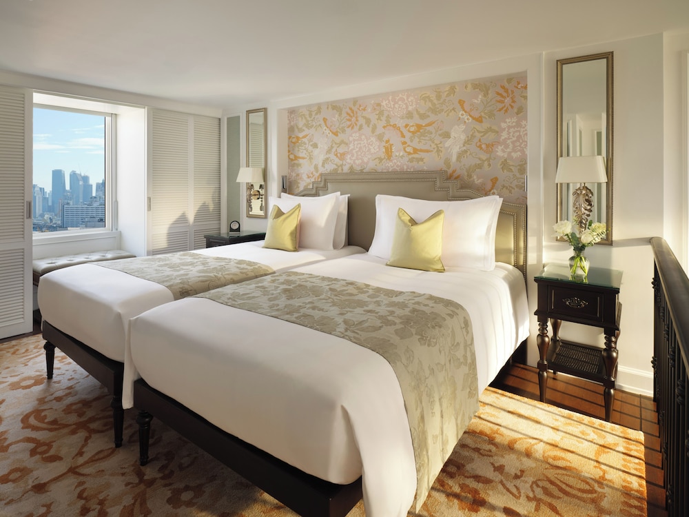 CHAO PHRAYA, TWIN BEDS