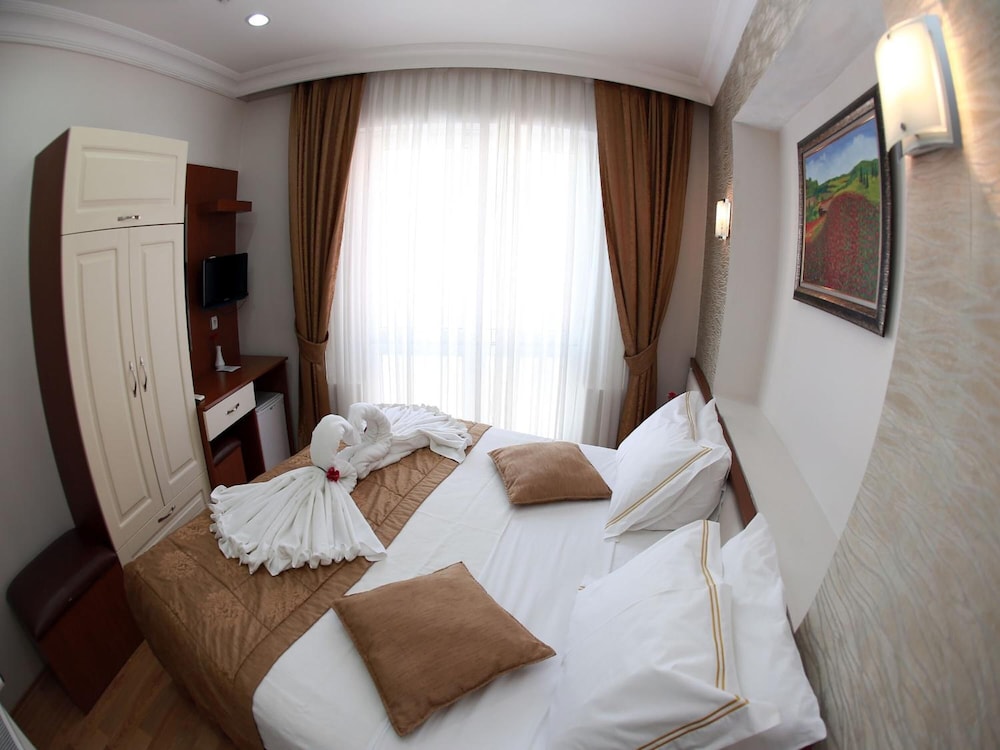 Arife Sultan Hotel 40/59