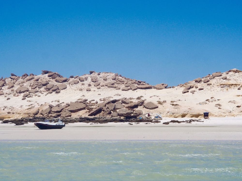 HOTEL DAKHLA CAMP 32/50