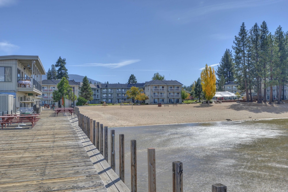 The Beach Retreat Lodge At Tahoe 33/50