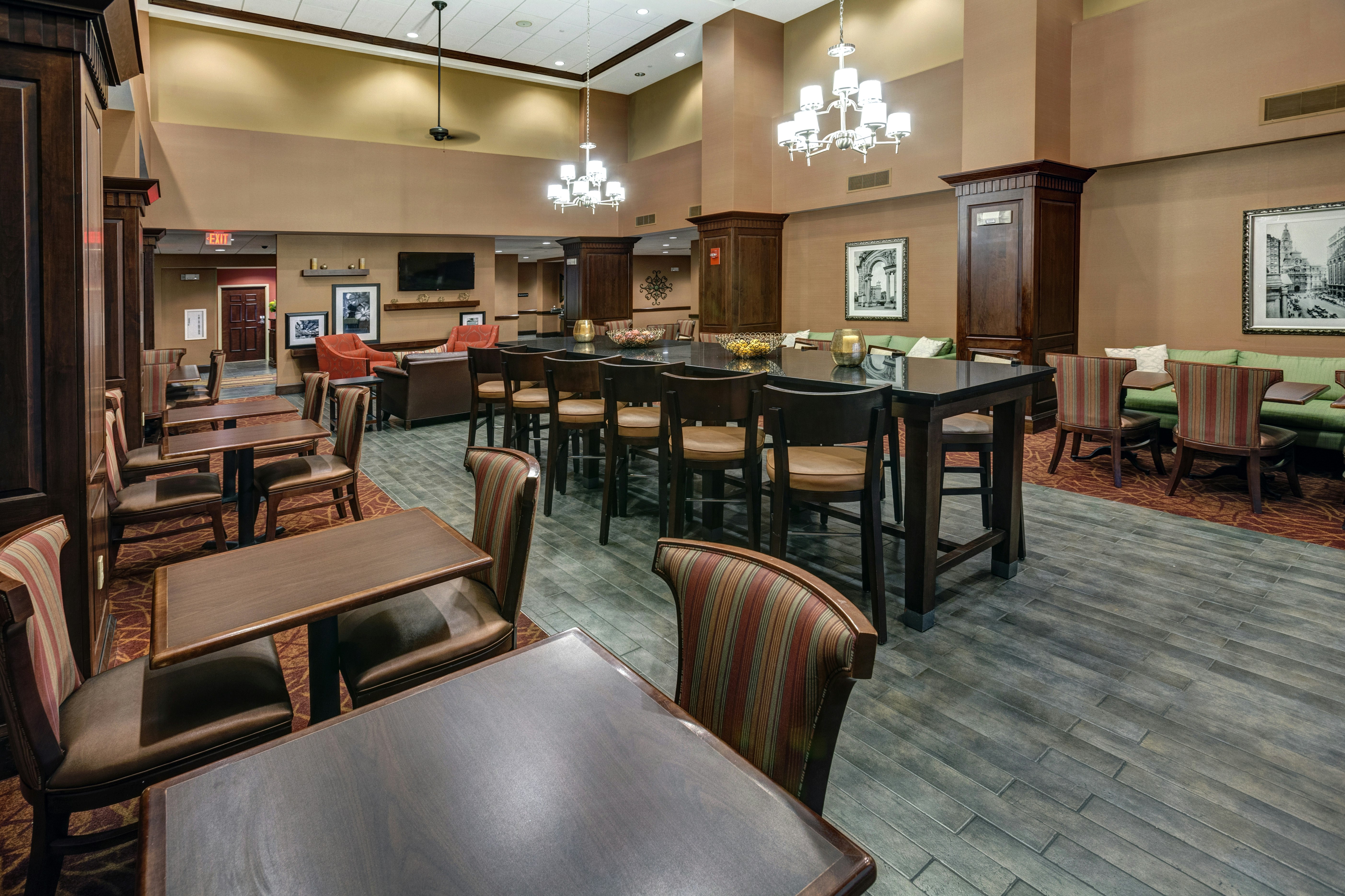 Hampton Inn & Suites Chadds Ford 38/60