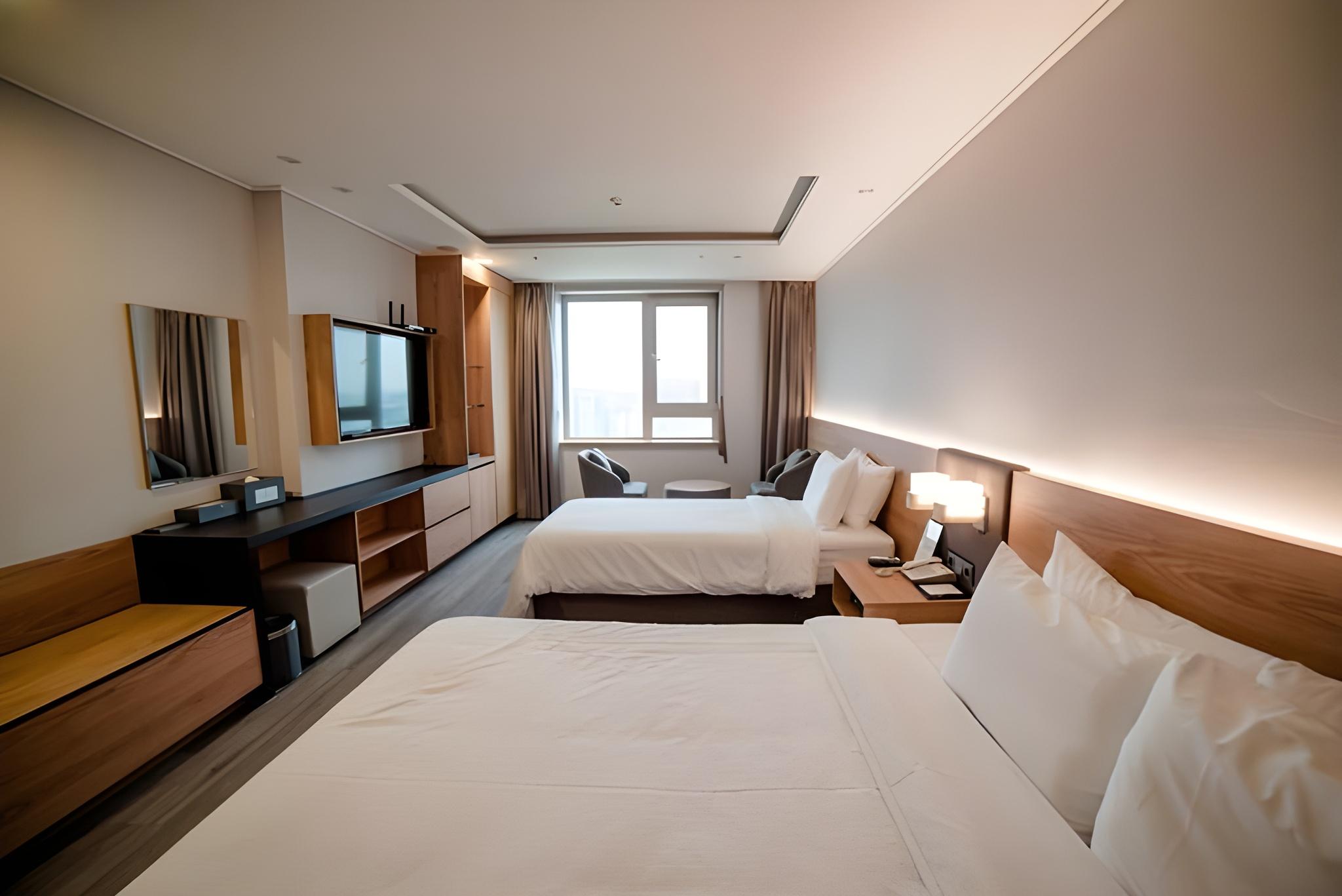 Chill, Premium, Deluxe, Twin Beds