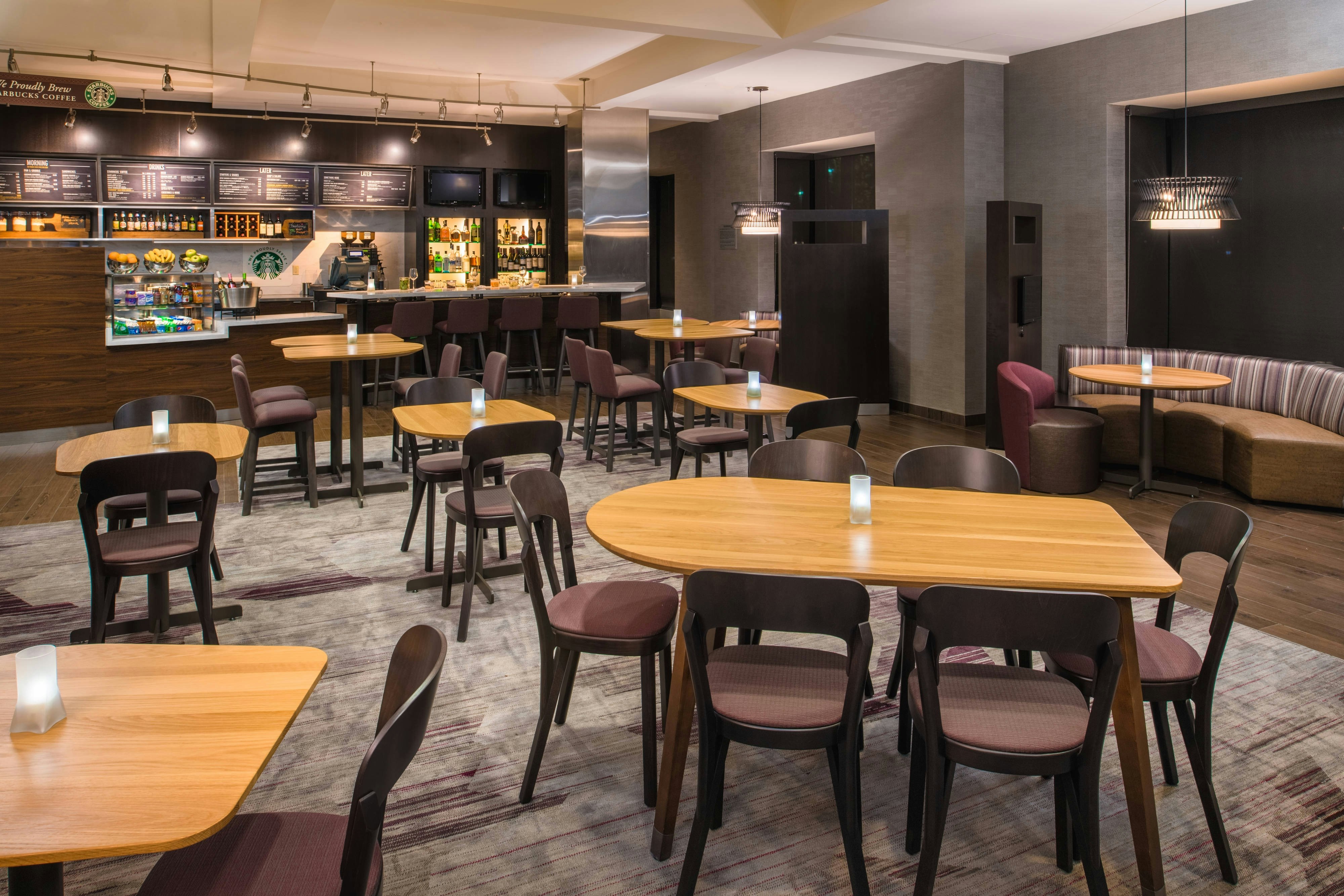 Courtyard By Marriott Seattle Federal Way 9/16