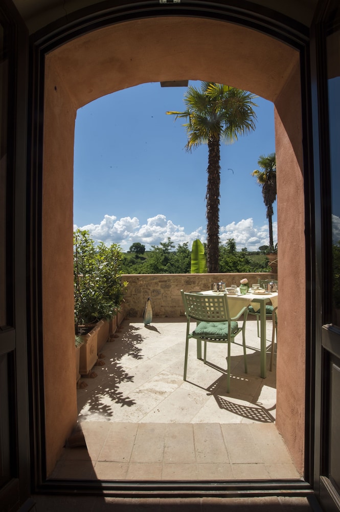 Palazzo Pacini 67/77