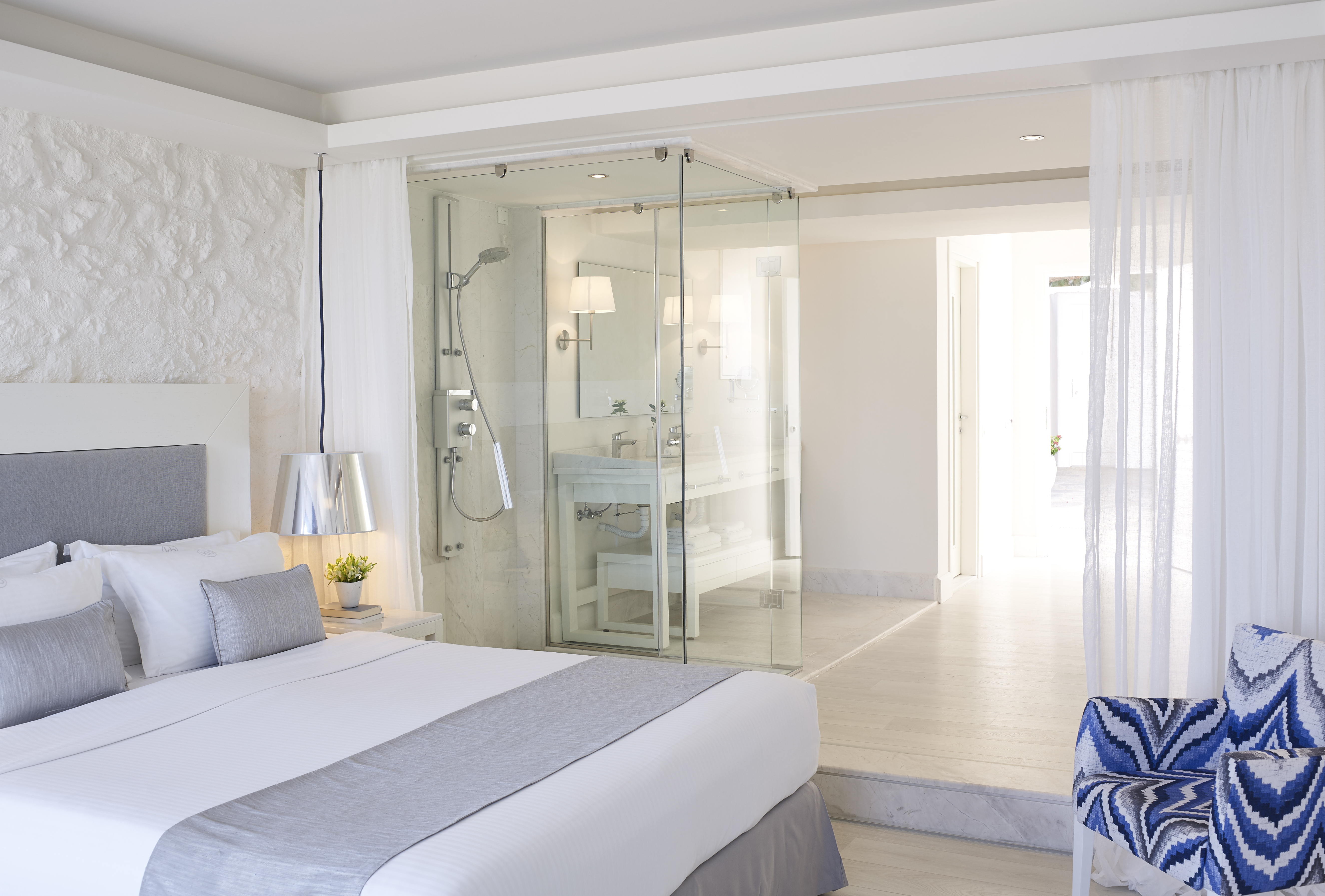 Room at Knossos Beach Bungalows Suites Resort & Spa, HERSONISSOS