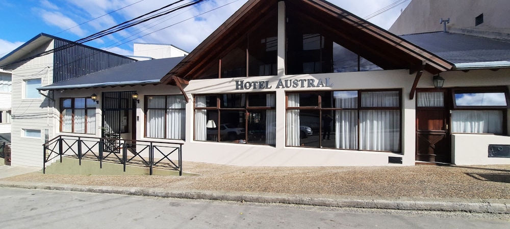 Hotel Austral Ushuaia 3/33