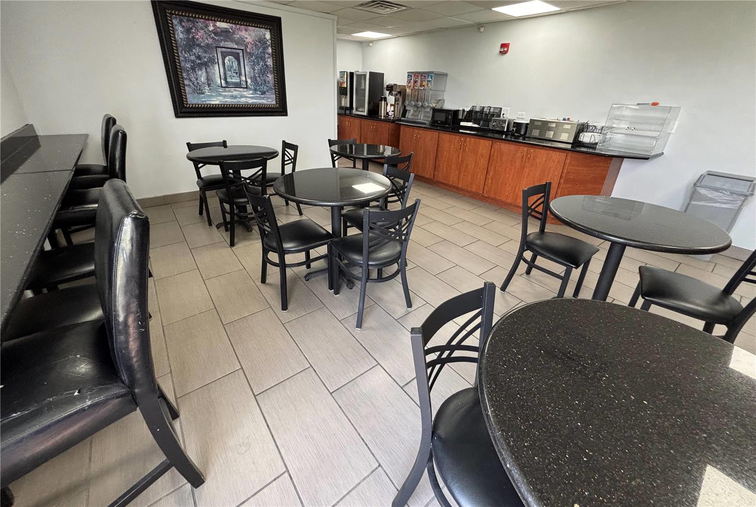 Baymont By Wyndham Jacksonville 7/11