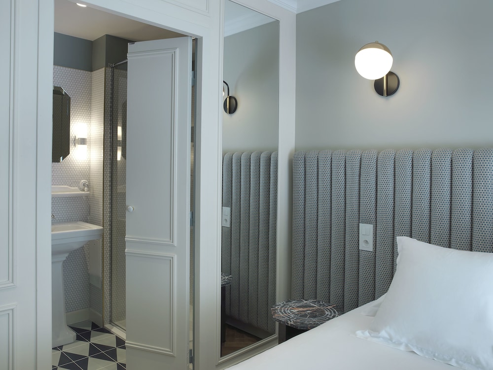 Bachaumont Hotel 33/56