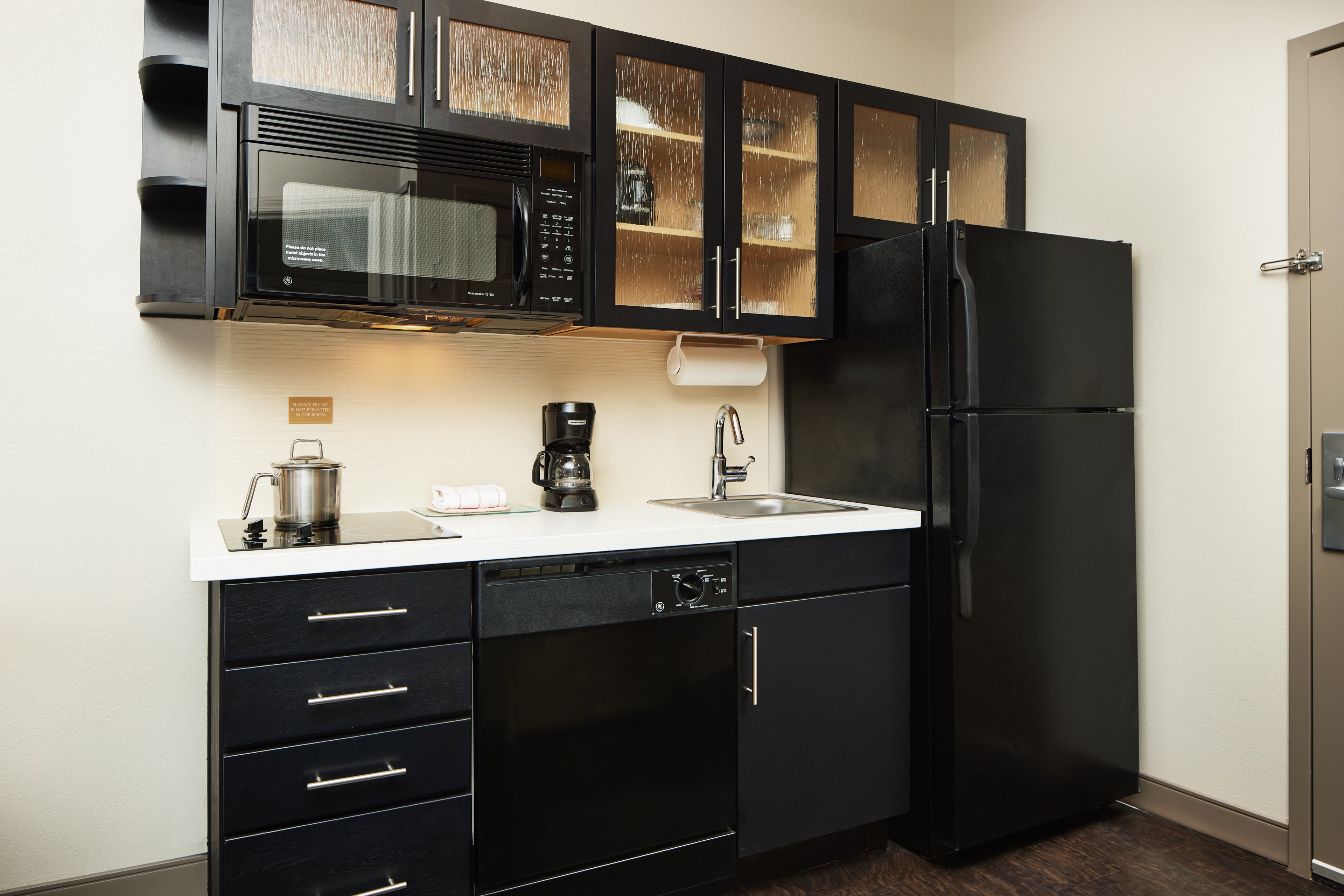 Candlewood Suites Charleston - Northwoods, an IHG Hotel 8/50
