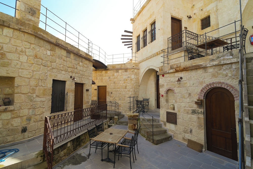 Urgup Cave Suites 37/48
