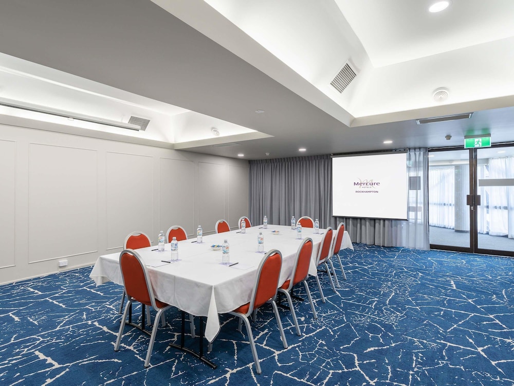 Mercure Rockhampton 48/55