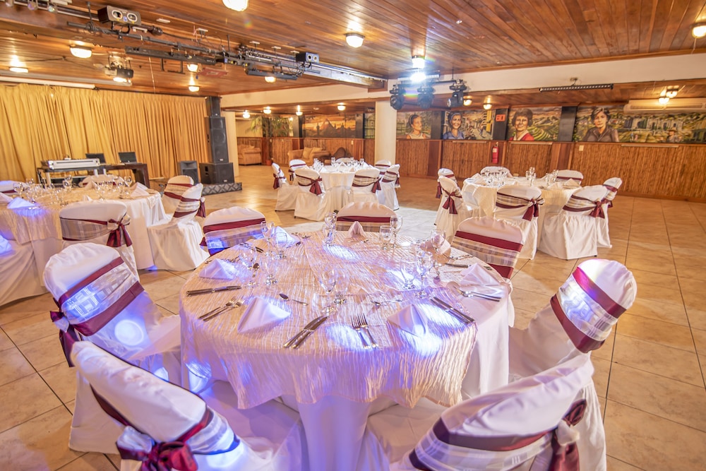 Hotel Villas Lirio 33/48
