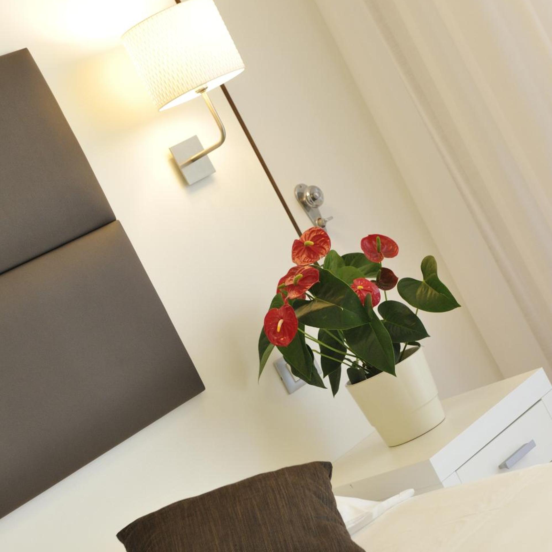 Hotel Eros 23/50
