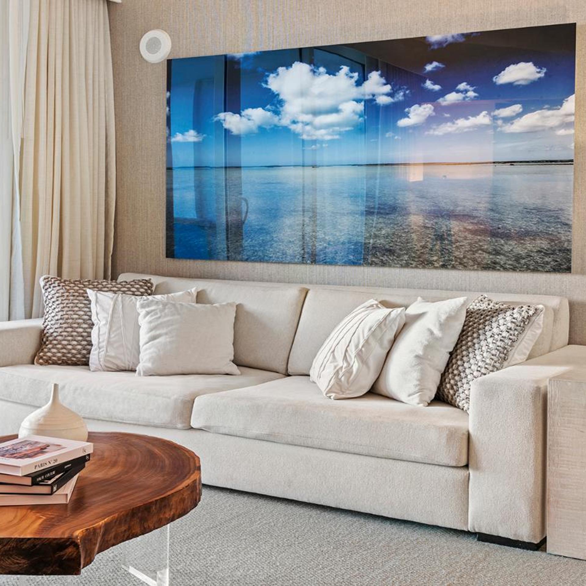 Luxurious Private Condo at 1 Hotel & Homes -945 7/28